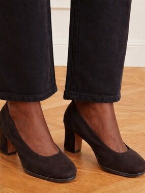 Calvin Klein Italy Suede Block Heel Pumps Brown Chocolate Classic Minimal Sz 7.5